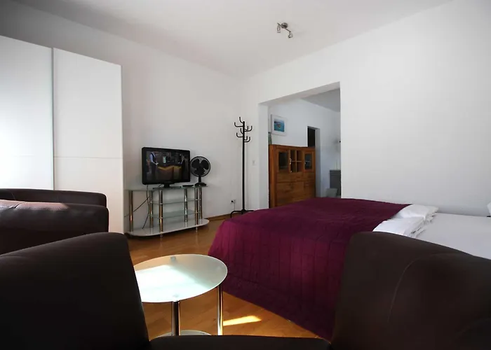 Konstanzer Apartman *